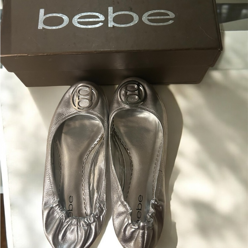 Bebe Silver Metallic Flats with Elastic Edges